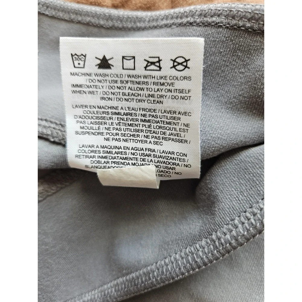 Nike Dri-Fit Women's Gray Stretch Yoga Training Leggings, Inseam 27